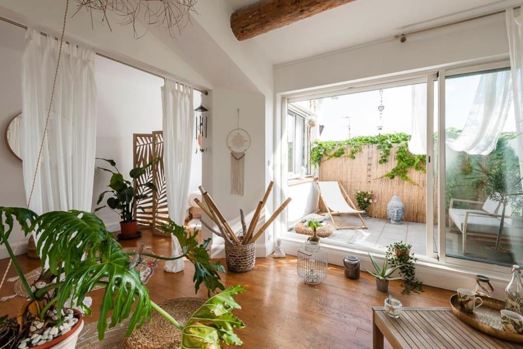 Lesehan Appartement Aigues Mortes Vue Remparts Eksteriør billede